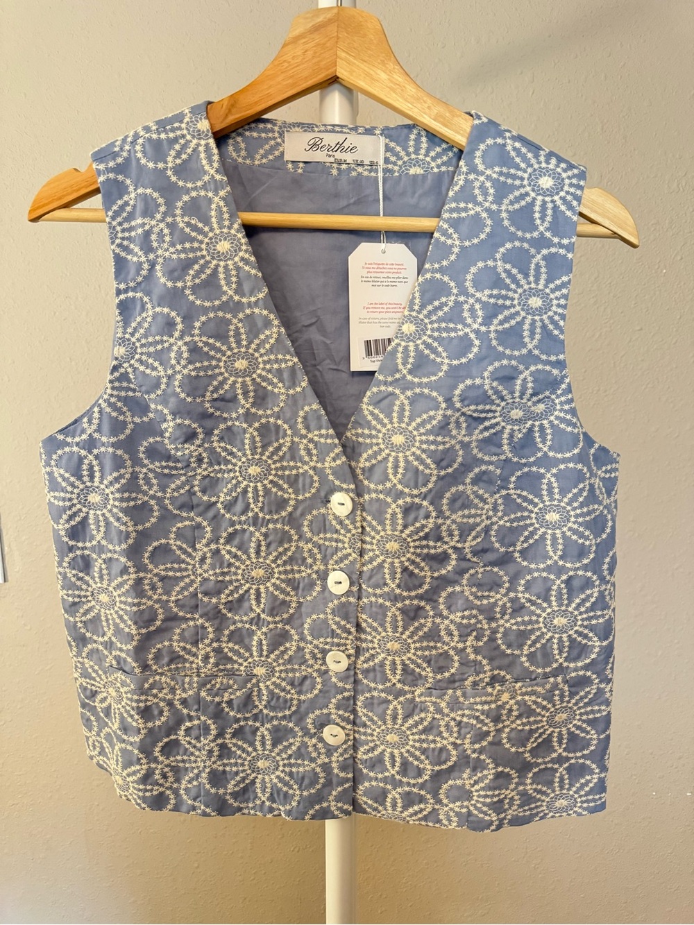 Blue Floral Embroidered Vest, 6 NWT